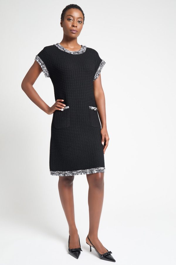 Modern Fit Contrast Trim Shift Dress at Ming Wang Knits