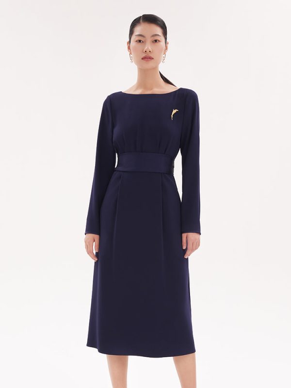 Triacetate Slim Midi Dress With Brooch - Navy / L at GOELIA