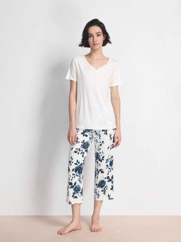 Women's GYS Premium™ Bamboo Lace V-Neck Capri Set - Midnight Bloom / L