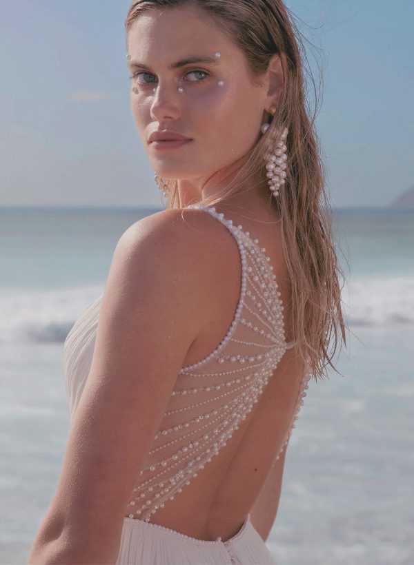 Peal Beach Sex Wedding Dresses With Tulle Sweep Train at Missacc