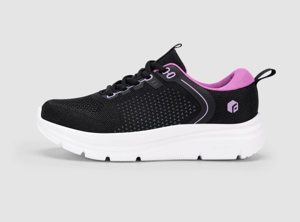 Women's Cloud Wanderer V18 - Black/Lavender / 8 / Wide/2E at FitVille