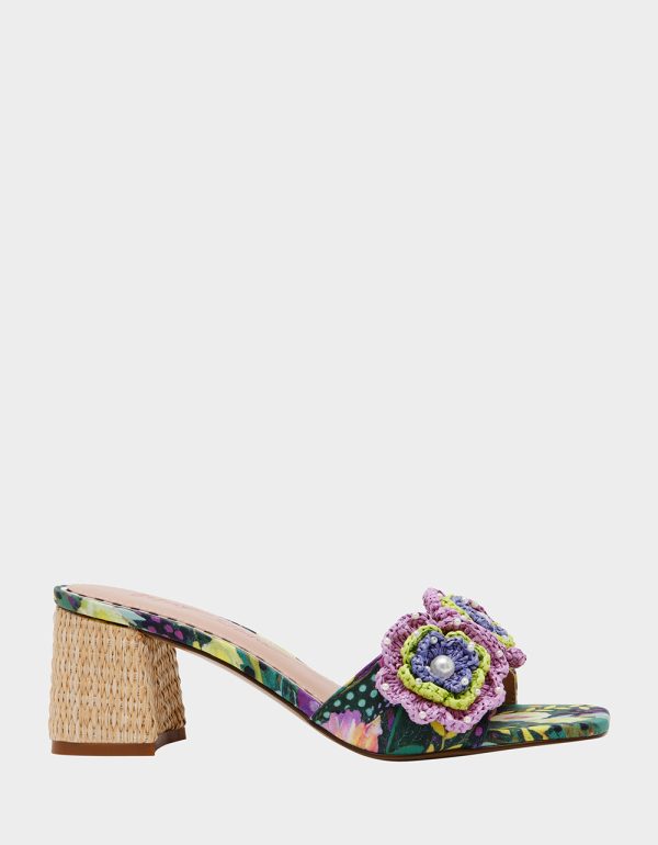 Women's Dietrich Heels in Rainbow Size 8 Betsey Johnson