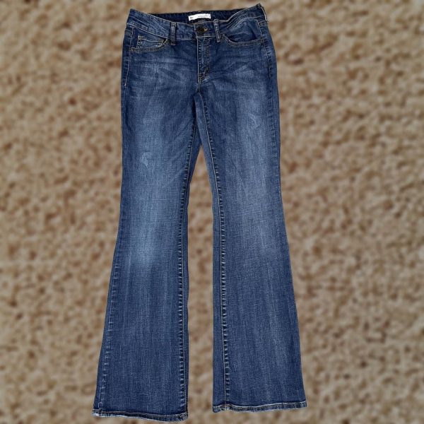 So Jeans Juniors 5 Blue Bootcut Favorite Low Rise Stretch Denim Med Wash, Women's (Size 27) at Grailed
