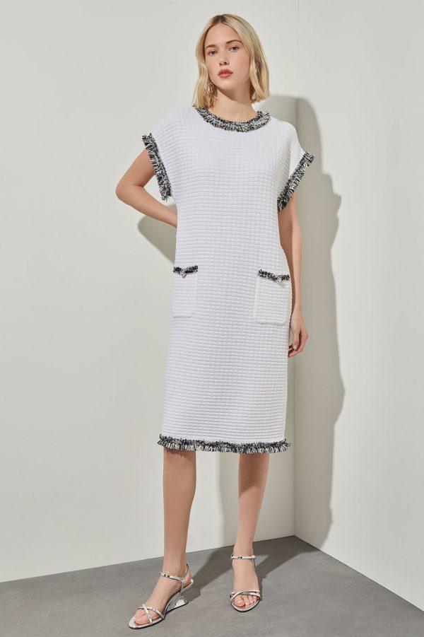 Modern Fit Contrast Trim Shift Dress at Ming Wang Knits