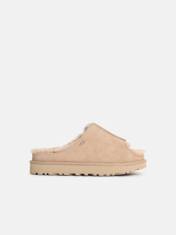 UGG 'Greenport' Slippers In Beige Sand Suede at VALICO