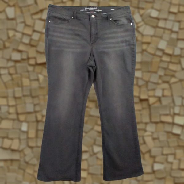 Gloria Vanderbilt Jeans Womens 16 Black Denim Bootcut Slimming Dark Wash 37x29, Women's (Size 25) at Grailed
