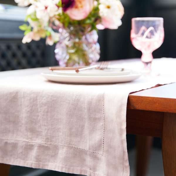 Linen Runner - Pale Grey (tabletop) at Kassatex