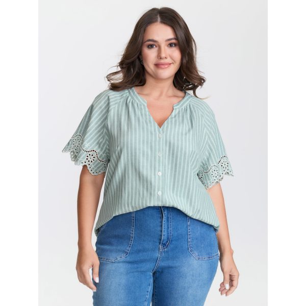 BloomChic Women's Plus Size Striped Cut-Out Embroidery Blouse Mint Stripes Casual Short sleeve 22-24/3X