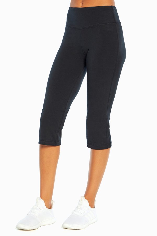 Zoey Tummy Control Capris Black / L at Marika