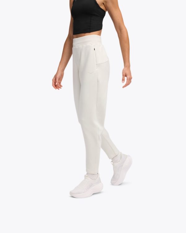 HOKA Women's Essential Recovery Pant in Truffle Salt, Size XXL at Hoka One