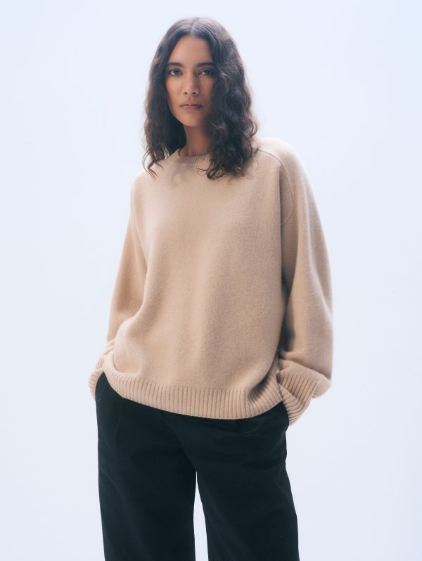 White & Warren Cashmere Saddle Sleeve Crewneck Top in Muted Camel size Small at White and Warren