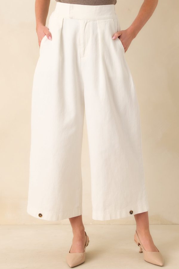 Coastal Comfort Cotton Ivory Pants - M / Ivory at Red Dress