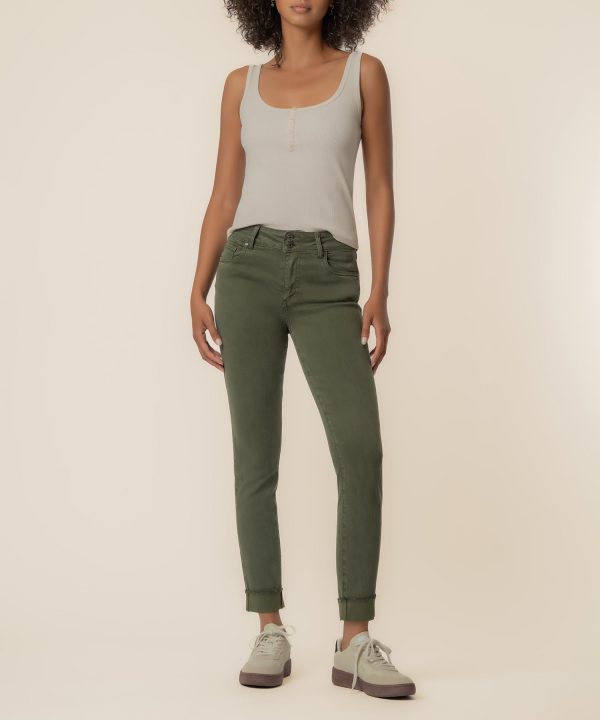 Amy Mid Rise Ankle Straight, Petite in Tree at Kut from the Kloth
