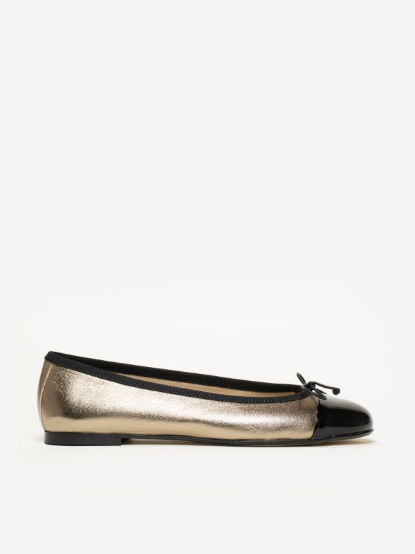 M.Gemi The Rosa Women's Flats, Size 36.5 in Antique Gold Nappa/Black